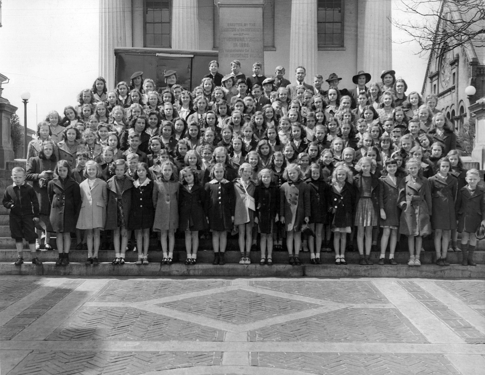 jrchoir1940.jpg
